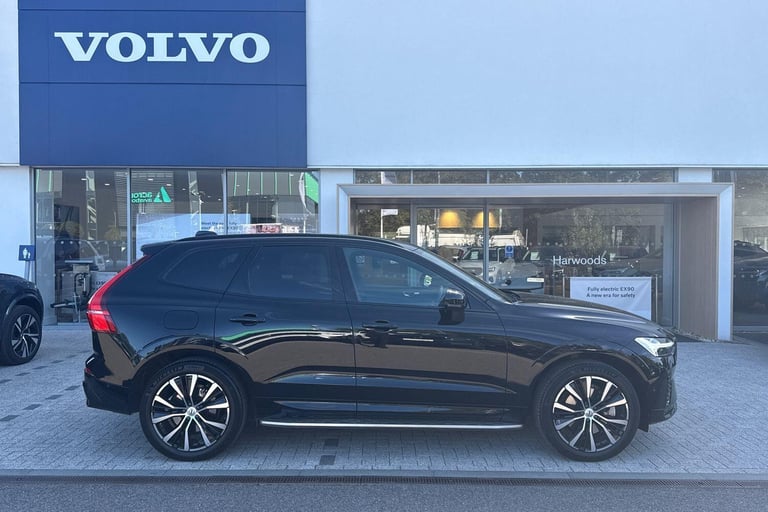 2022 Volvo XC60 2.0 B5 MHEV Plus SUV 5dr Petrol Hybrid Auto AWD Euro 6 (s/s) (250 ps) ESTATE Petr...