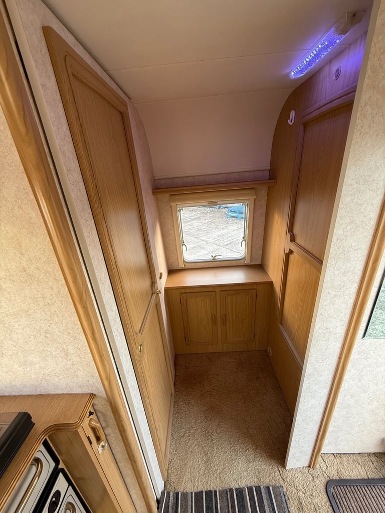 Bailey caravan  Ranger 450/2 lightweight 