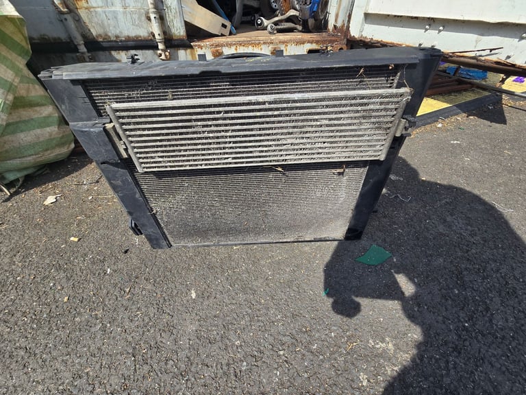 Bmw 3 Series F30 330e HYBRID Plug-In  Radiator Radpack Breaking Parts