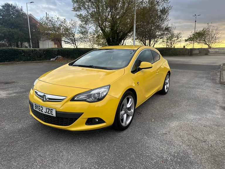 Vauxhall ASTRA GTC 2012 Manual, 1598 (cc), 3 doors