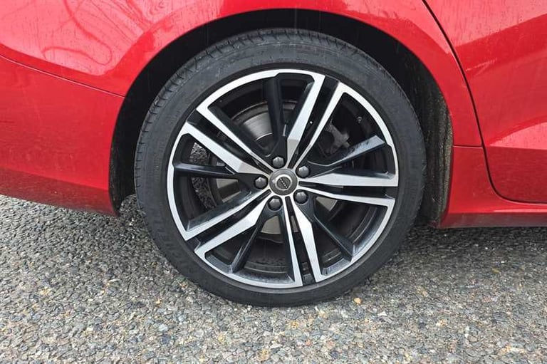 2022 Volvo S60 2.0 B5P R DESIGN 4dr Auto SALOON PETROL Automatic