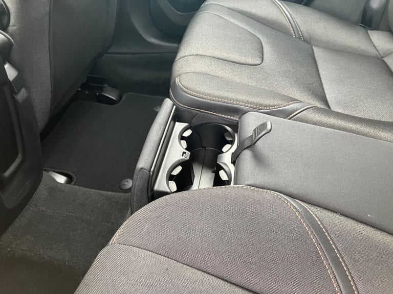 2017 Volvo V40 T3 [152] Cross Country Nav Plus 5dr HATCHBACK PETROL Manual