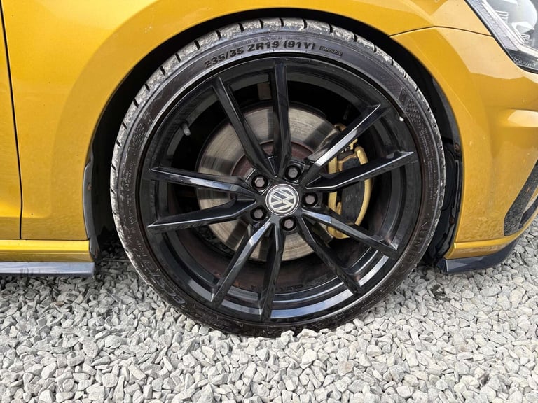 2017 Volkswagen Golf 2.0 TSI 310 R 3dr 4MOTION DSG HATCHBACK PETROL Automatic