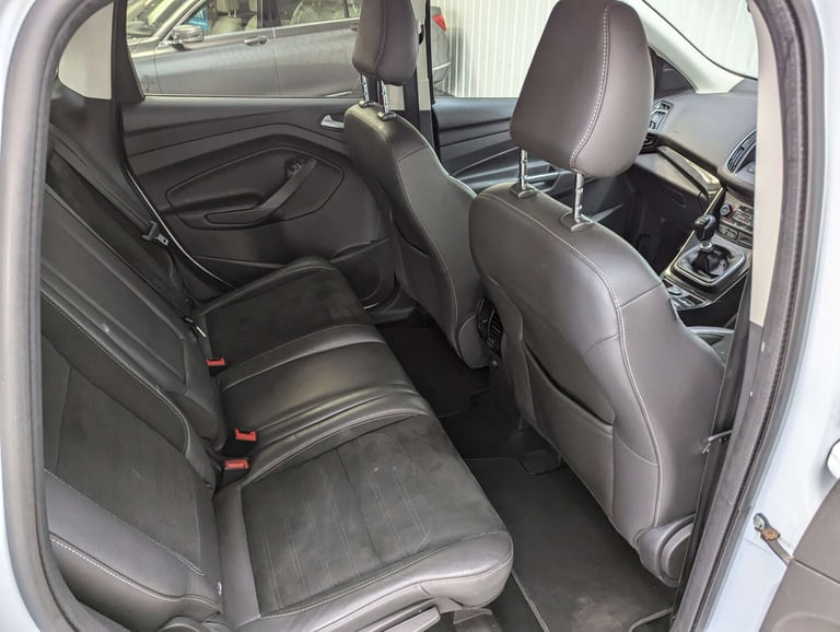 2017 Ford Kuga 2.0 Kuga Titanium TDCi 4x4 4WD 5dr SUV Diesel Manual