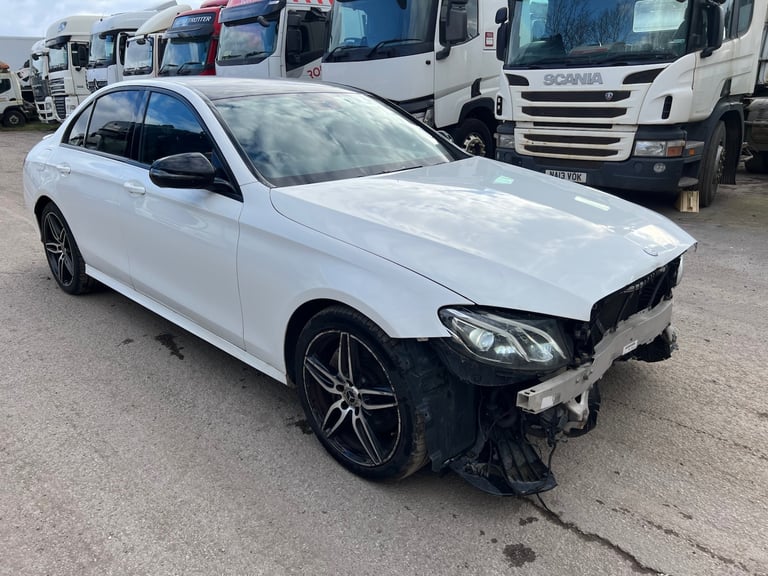 image for 2018 MERCEDES BENZ E CLASS AMG LINE 2.0 DIESEL WHITE AUTO DAMAGED SALVAGE CAT N 