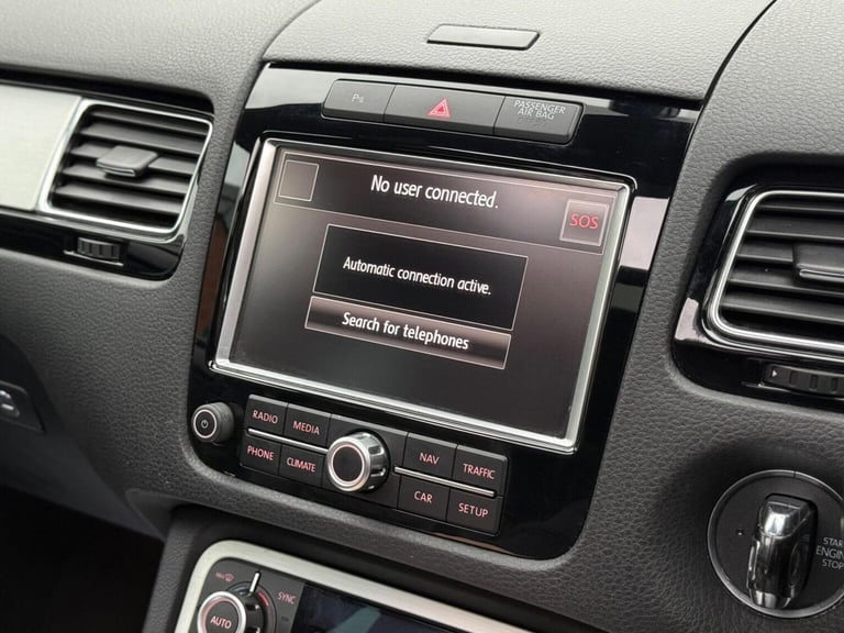 VOLKSWAGEN TOUAREG 3.0 TDI V6 BlueMotion Tech R-Line Tiptronic 4WD Euro 5 (s/s)