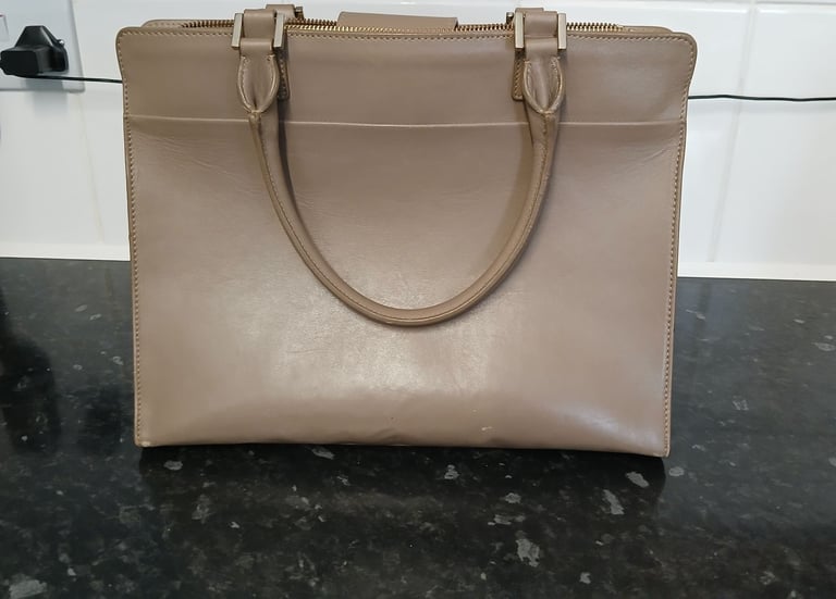 Hobbs London 100% Leather Handbag Neutral Light Brown. Used item, good condition.