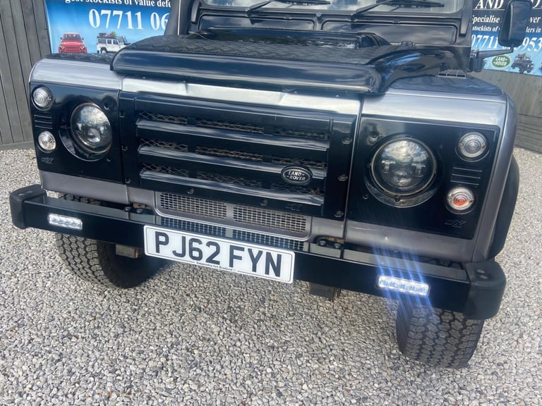 2012 Land Rover Defender Hard Top TDCi [2.2] PANEL VAN DIESEL Manual