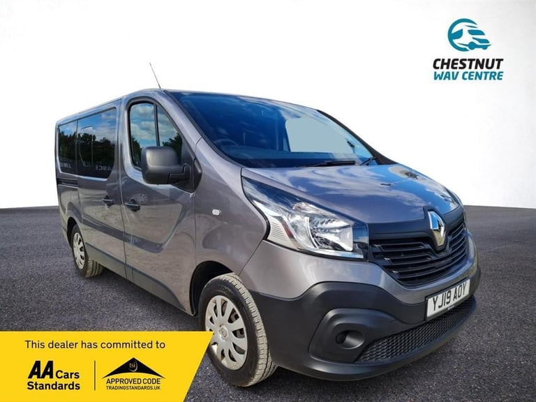 Renault Trafic WAV Wheelchair Access 5 Seats SWB L1H1 22K Flat Floor 2019 No VAT