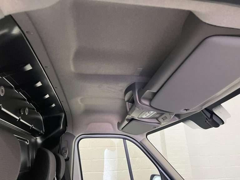 2022 Renault Master LH35dCi 135 Business High Roof Van PANEL VAN DIESEL Manual