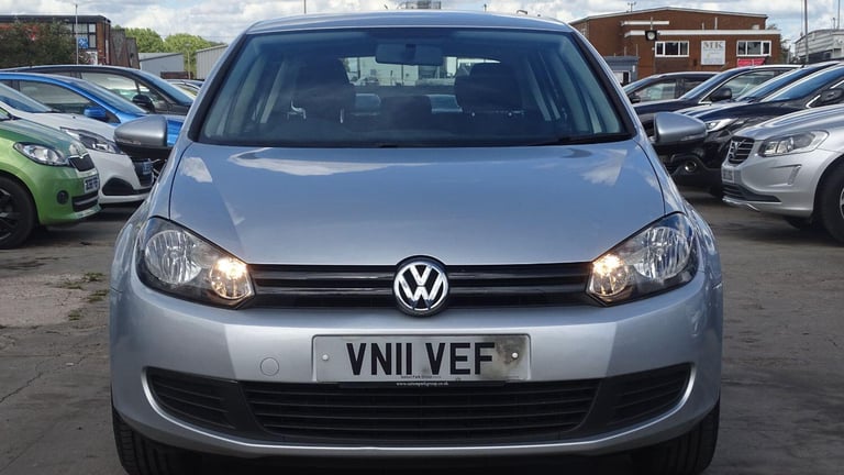 VOLKSWAGEN GOLF 1.4 Twist hatch petrol Silver Manual Petrol 2011