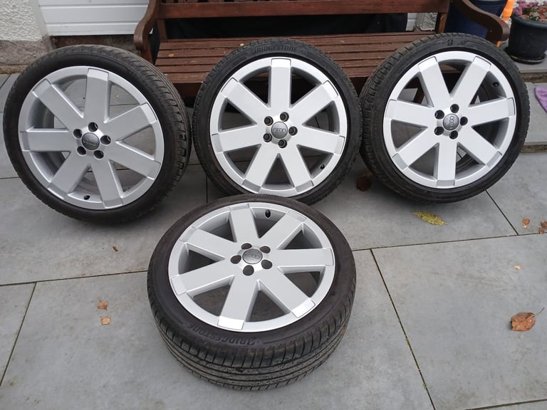 Audi TT 18 inch Alloy wheels - Ronal 7 spoke plus tyres 