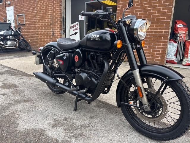 2022 ROYAL ENFIELD CLASSIC 350CC E5 STEALTH BLACK USED 