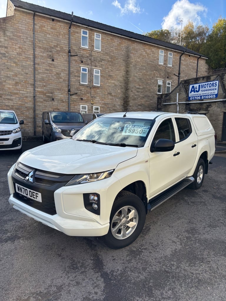 2020 Mitsubishi L200 Double Cab DI-D 2.2L 150 4Life 4WD, with only ONE OWNER AND F.S.H. PICK UP D...