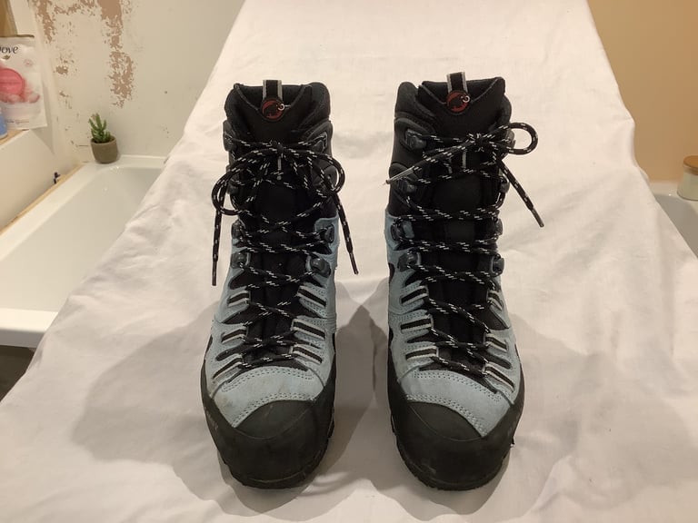 Ladies mammut monolith mountain goretex boots crampon compatible size 5 