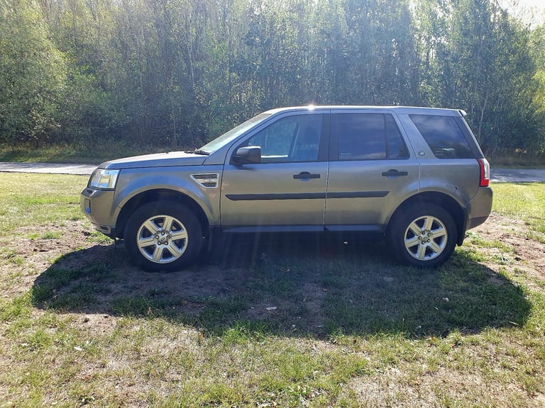 Land Rover, FREELANDER, Estate, 2011, Manual, 2179 (cc), 5 doors
