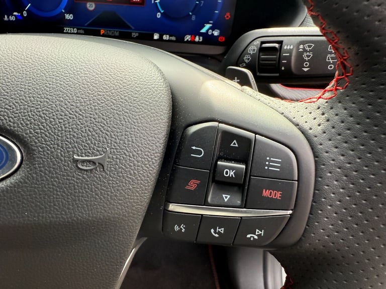 2024 Ford Puma 1.0T EcoBoost Hybrid mHEV ST 5dr DCT - Only 2,700 miles! Hatchback Petrol Automatic