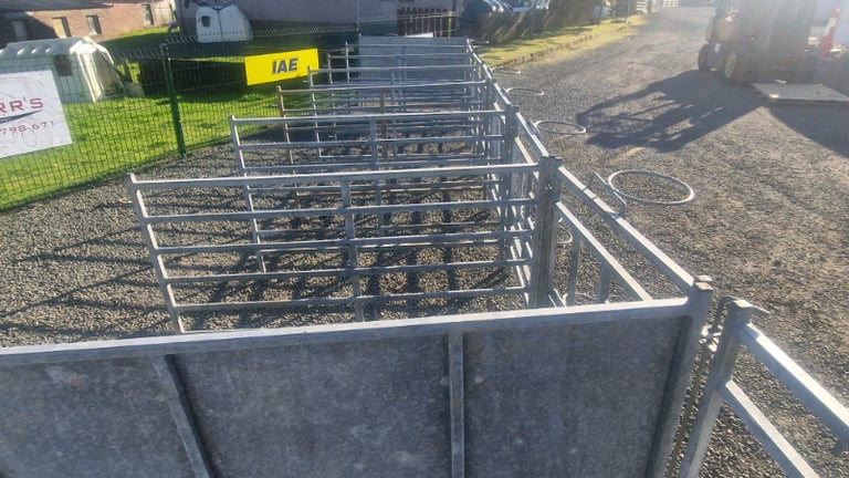 8 x calf rehearing pens with bucket holders farm livestock tractor 