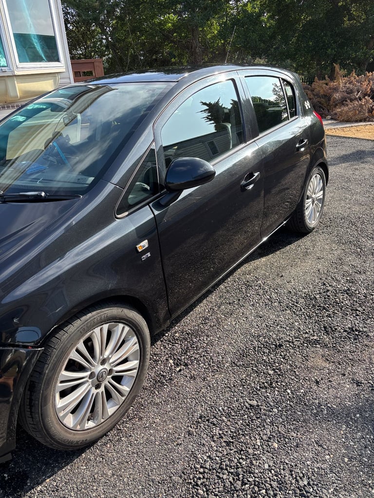 Vauxhall, CORSA, Hatchback, 2012, Manual, 1398 (cc),5 doors - Image 3