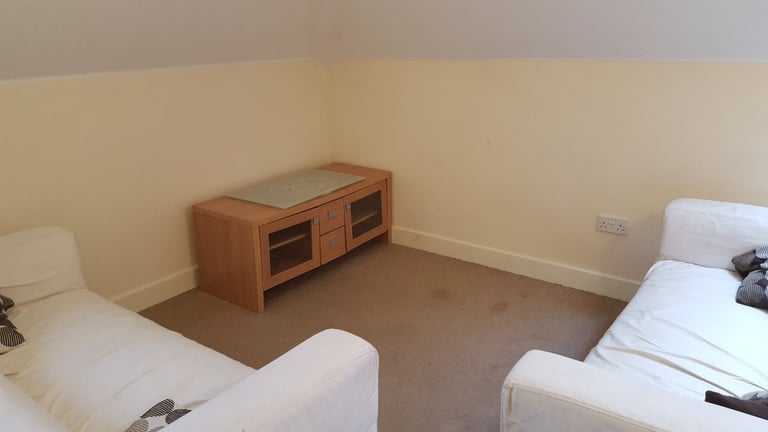 1 bed flat to rent in Redfield