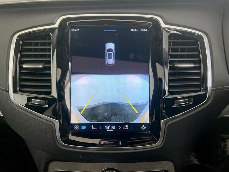 2022 Volvo XC90 2.0h T8 Recharge 18.8kWh Plus Auto 4WD Euro 6 (s/s) 5dr Automatic SUV Hybrid Auto...