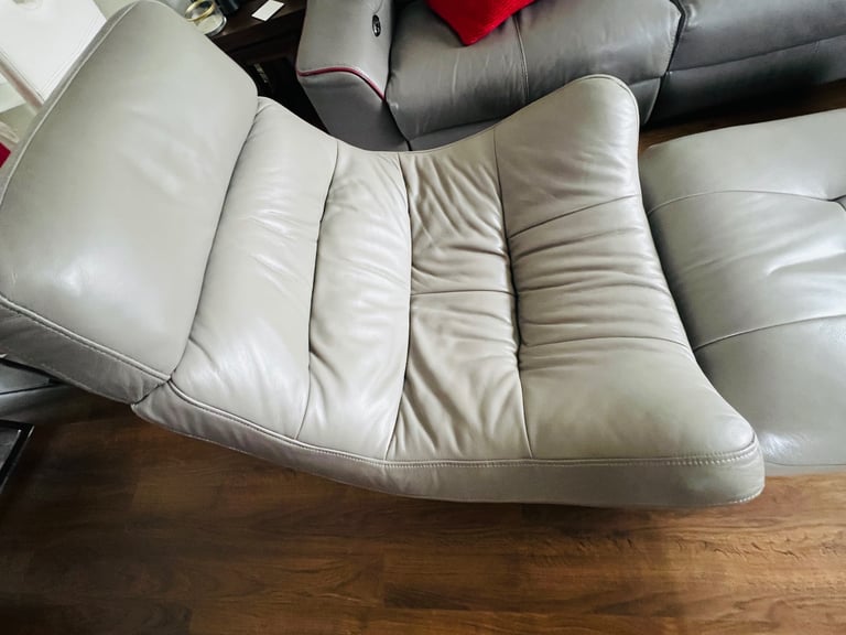 Salvador Swivel Chair & Matching Stool – Full Leather – Manhattan Steel 