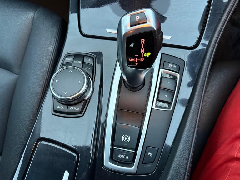 2016 BMW 5 Series 520d [190] SE 4dr Step Auto SALOON DIESEL Automatic