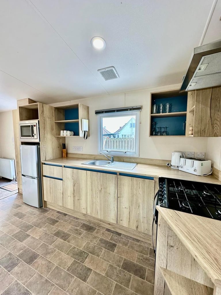 Seaside South Coast Caravan CALL TOM 0️⃣7️⃣9️⃣7️⃣9️⃣1️⃣2️⃣7️⃣8️⃣5️⃣5️⃣  