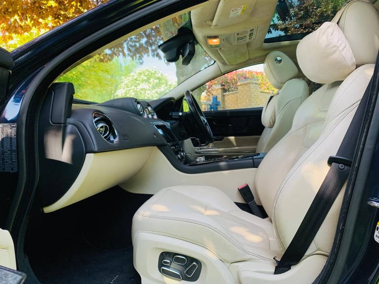 2014 Jaguar XJ 3.0d V6 Portfolio Auto Euro 5 (s/s) 4dr SALOON Diesel Automatic