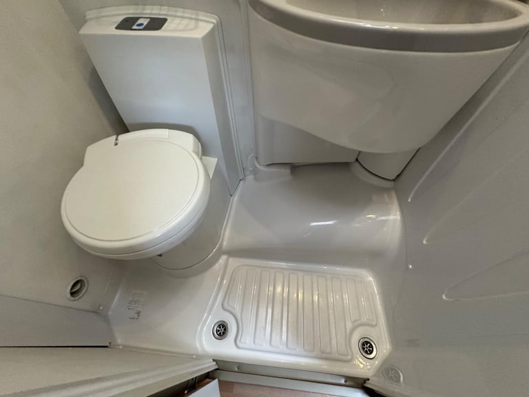 Swift Sundance Fiat Ducato 630  G  Motorhome / 40 MAXI  4X2 DAY CC M ... 2011/61