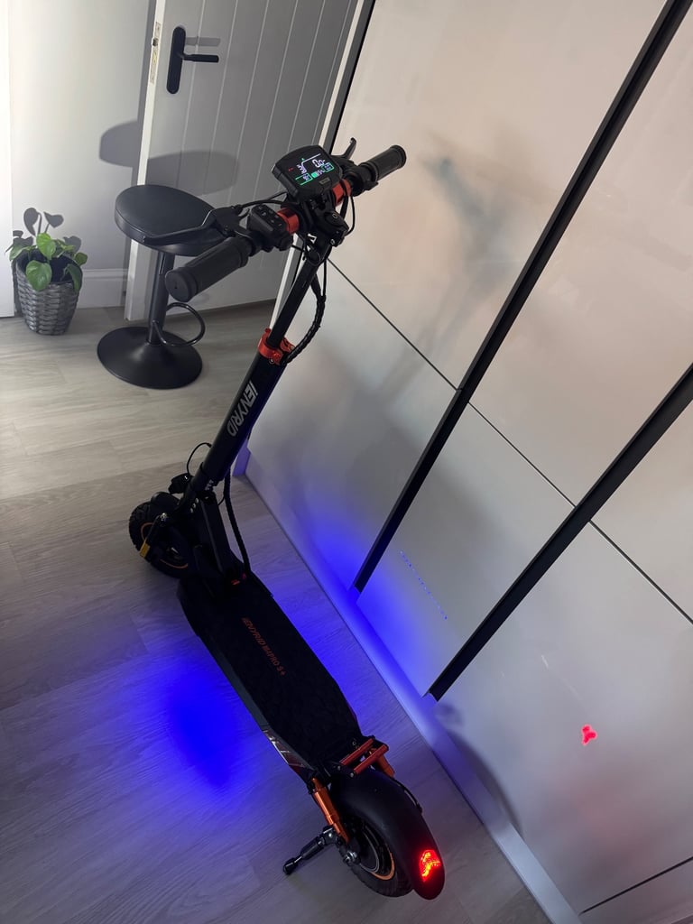 Ienyrid electric scooter 