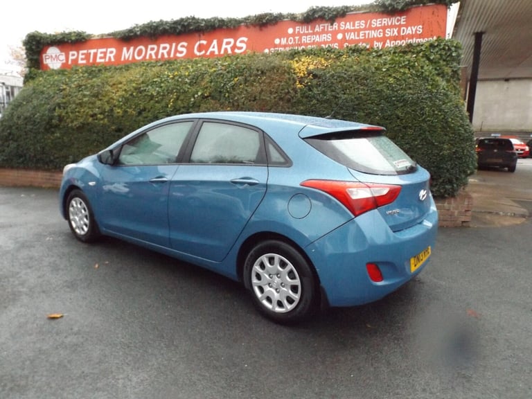 2013 Hyundai i30 1.6 CRDi Blue Drive Classic 5dr HATCHBACK Diesel Manual