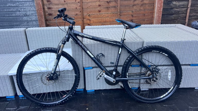image for Reebok altitude Diamond Back Mountain Bike 16 inch frame. Rare! Cash collection 
