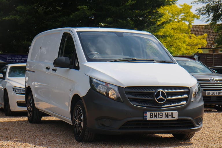  Mercedes-Benz Vito 2.1 114 CDI BlueTEC RWD L1 Euro 6 (s/s) 5dr Diesel Manual