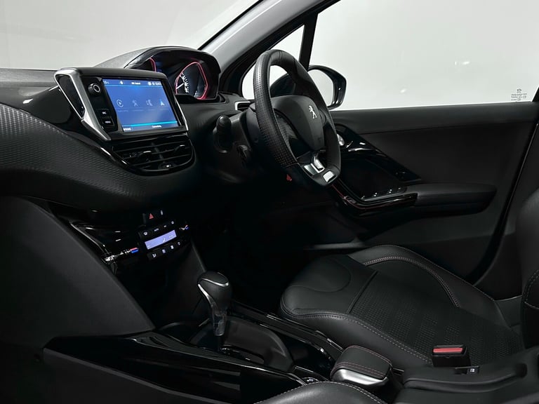 2019 Peugeot 2008 GT Line 1.2 Auto PureTech EAT6 ( 110 bhp ) HATCHBACK Petrol Automatic
