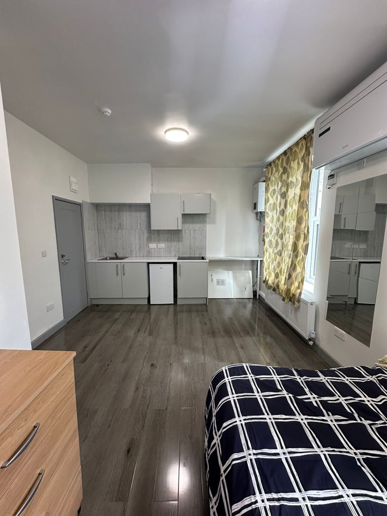 image for 1 bedroom flat in 8A chapel rd Ilford London IG1 2AG