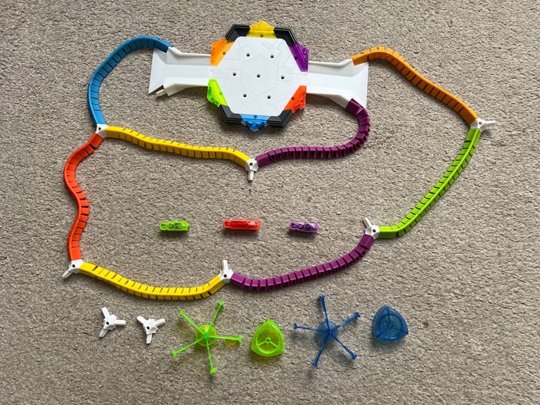 Hexbug Nano Bundle - In Excellent Condition All Pieces Included