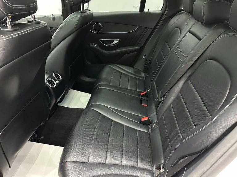 2016 Mercedes-Benz GLC 2.1 GLC220d AMG Line (Premium) SUV 5dr Diesel G-Tronic 4MATIC Euro 6 (s/s)...