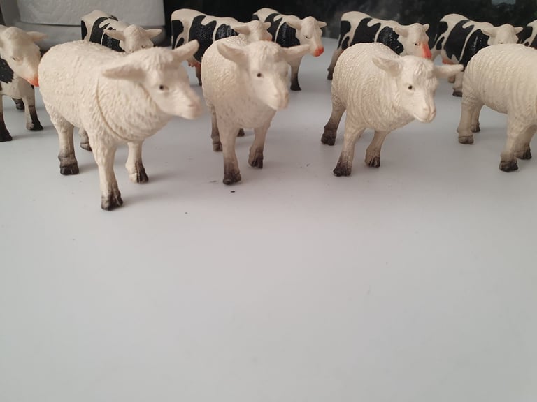 Toy Farm animals bundle 6 x sheep 9 x cows