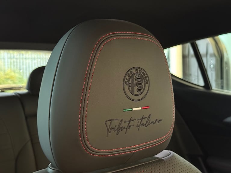 2025 Alfa Romeo Tonale 1.3 PHEV Tributo Italiano 5dr Auto Hatchback Petrol Parallel PHEV Automatic