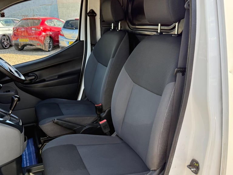 2016 Nissan NV200 1.5 dCi Acenta SWB Euro 5 6dr (AC) CAR DERIVED VAN Diesel Manual