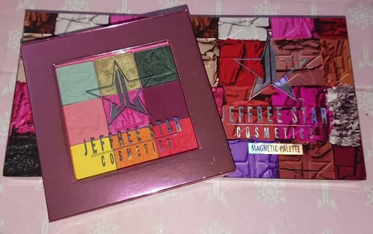 image for Jeffree Star Cosmetics Magnetic Palette with 9 Bright Eyeshadows 