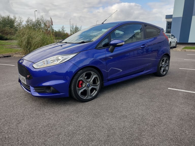 FORD FIESTA ST-3 2015 (15) LONG MOT, FFSH, Cambelt & Water pump kit replaced