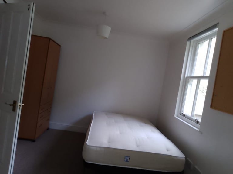 New Double room to rent 