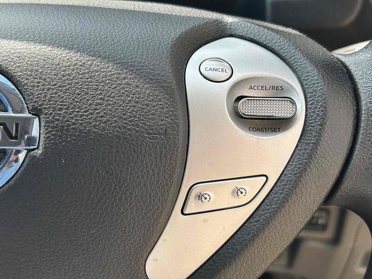 2020 Nissan eNV200 Evalia 40kWh Acenta Combi Van Double Cab 5dr Electric Auto (5 Seat, Quick Char...