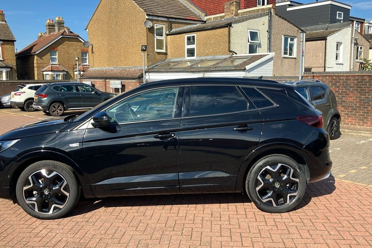  Vauxhall Grandland 1.2 Turbo Ultimate Suv 5dr Petrol Manual Euro 6 s/s 130 Ps