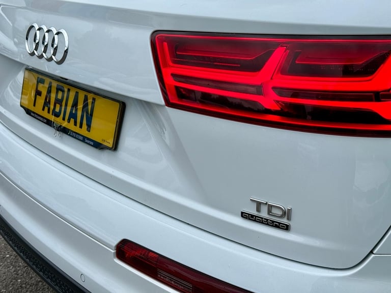 2016 Audi Q7 3.0 TDI V6 S Line Quattro **Pan Roof - Bose - Reverse Cam**