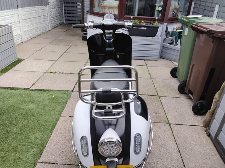 Lexmoto, MILANO, 2018, 125 (cc)