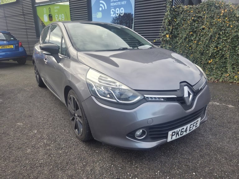 RENAULT CLIO 0.9 Dynamique S MediaNav TCe 90 Stop &amp; Start 2014
