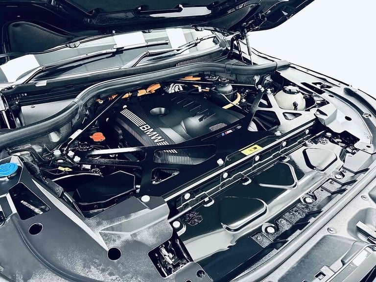 2024 BMW XM 50e SUV HYBRID Automatic